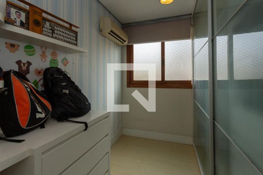 Quarto 1 de apartamento à venda com 3 quartos, 175m² em Bela Vista, Porto Alegre
