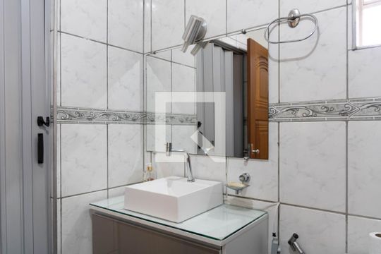 Banheiro de casa à venda com 4 quartos, 333m² em Palmeiras, Belo Horizonte
