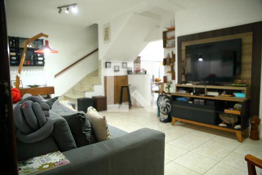 Casa à venda com 3 quartos, 128m² em Anchieta, São Bernardo do Campo