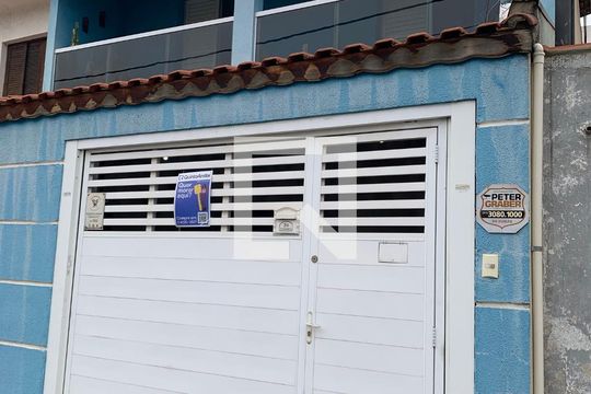 Fachada de casa à venda com 3 quartos, 128m² em Anchieta, São Bernardo do Campo