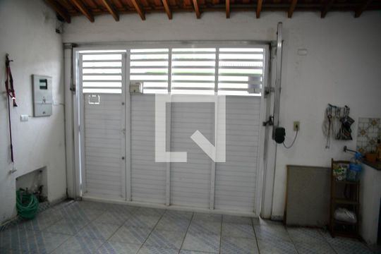 Garagem de casa à venda com 3 quartos, 128m² em Anchieta, São Bernardo do Campo