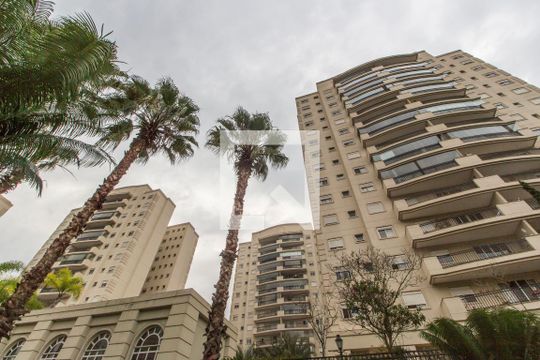 Fachada de apartamento à venda com 3 quartos, 140m² em Tamboré, Barueri