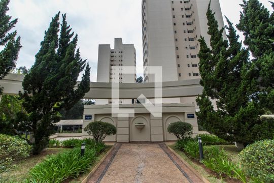 Área comum de apartamento à venda com 3 quartos, 140m² em Tamboré, Barueri
