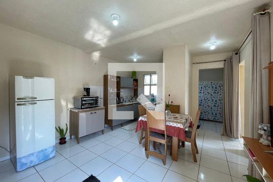 Cozinha de apartamento à venda com 2 quartos, 46m² em Campina, São Leopoldo