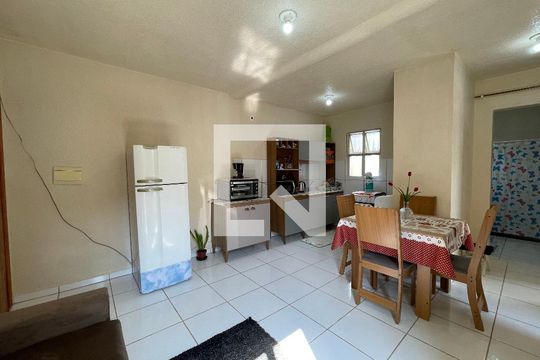 Cozinha de apartamento à venda com 2 quartos, 46m² em Campina, São Leopoldo