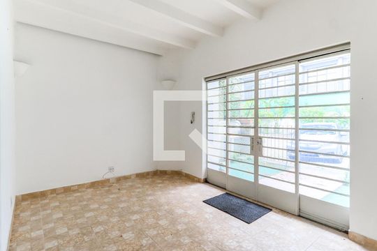 Sala de casa à venda com 4 quartos, 120m² em Santo Amaro, São Paulo
