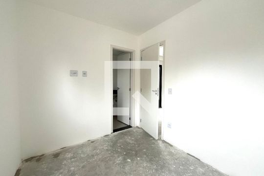 Suite de apartamento à venda com 1 quarto, 37m² em Bosque da Saúde, São Paulo