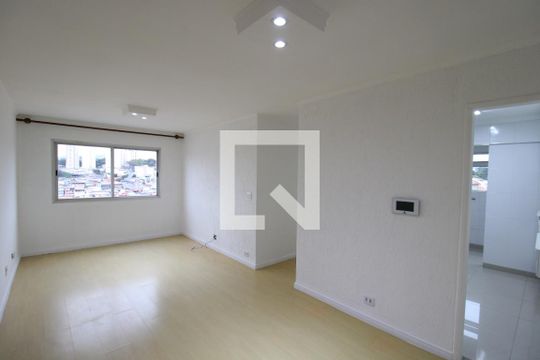 Apartamento à venda com 2 quartos, 62m² em Jardim Santa Inês, São Paulo