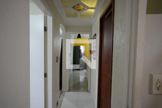 Corredor de apartamento para alugar com 2 quartos, 67m² em Vila Monumento, São Paulo