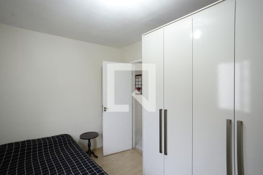 Quarto 1 de apartamento para alugar com 2 quartos, 67m² em Vila Monumento, São Paulo