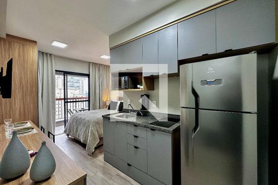 Studio de kitnet/studio para alugar com 0 quarto, 26m² em Brooklin Paulista, São Paulo