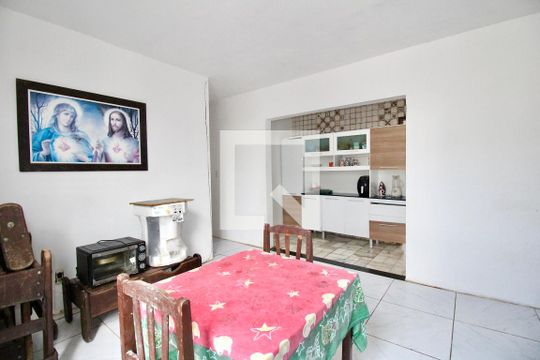 Sala de apartamento para alugar com 3 quartos, 84m² em Brotas, Salvador