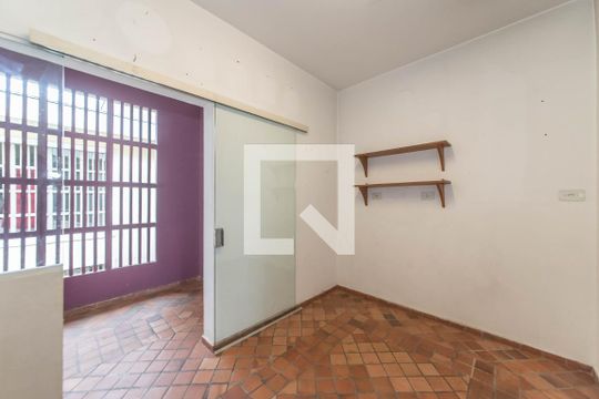 Cozinha de apartamento para alugar com 2 quartos, 70m² em Vila Cordeiro, São Paulo