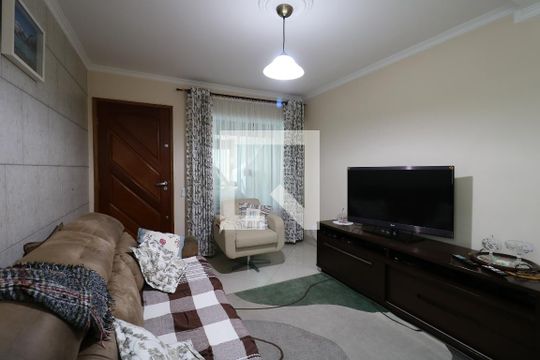 Sala de casa à venda com 3 quartos, 144m² em Vila Cecília Maria, Santo André
