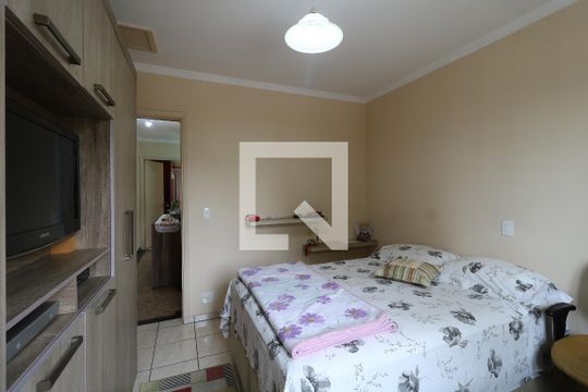Quarto 1 de casa à venda com 3 quartos, 144m² em Vila Cecília Maria, Santo André
