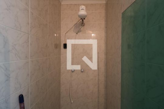 Banheiro - Chuveiro de casa à venda com 3 quartos, 144m² em Vila Cecília Maria, Santo André