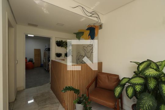 Entrada de casa à venda com 4 quartos, 550m² em Parque São Jorge, São Paulo