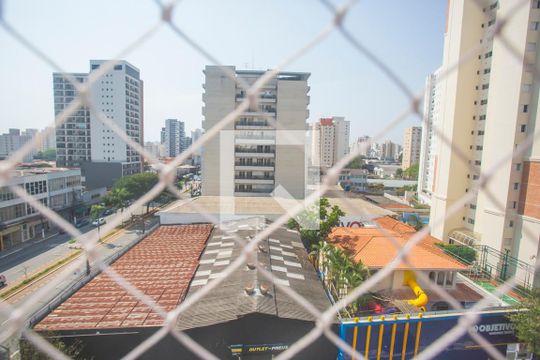 Vista de apartamento à venda com 2 quartos, 70m² em Parque Imperial, São Paulo