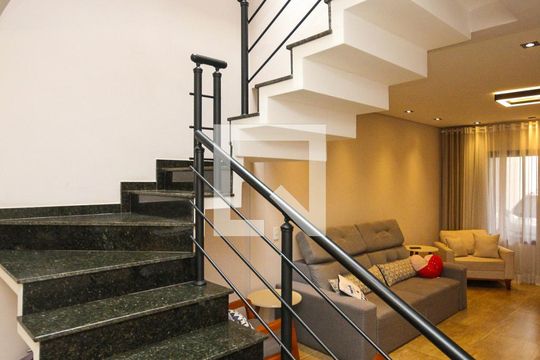 escada de casa à venda com 3 quartos, 180m² em Parque São Lucas, São Paulo