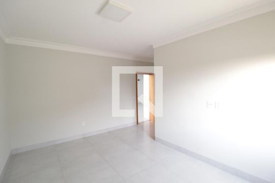Suite 1 de casa de condomínio para alugar com 4 quartos, 232m² em Granja Marileusa, Uberlândia