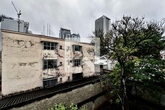 Vista de apartamento para alugar com 1 quarto, 43m² em Alto da Boa Vista, São Paulo