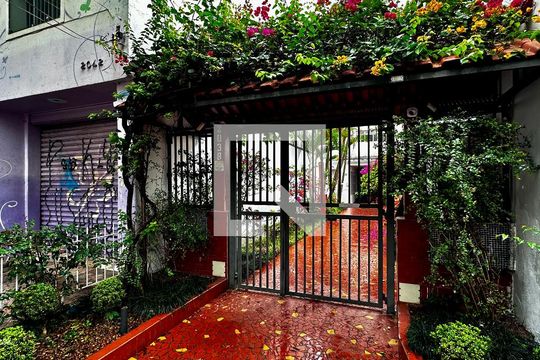 Fachada de apartamento para alugar com 1 quarto, 43m² em Alto da Boa Vista, São Paulo