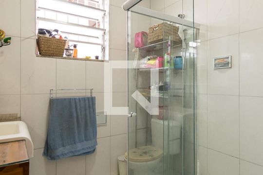 Banheiro 1 de casa à venda com 3 quartos, 155m² em Penha Circular, Rio de Janeiro