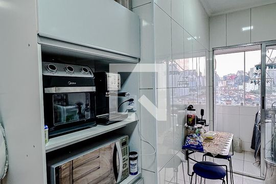 Cozinha de apartamento à venda com 2 quartos, 83m² em Liberdade, São Paulo