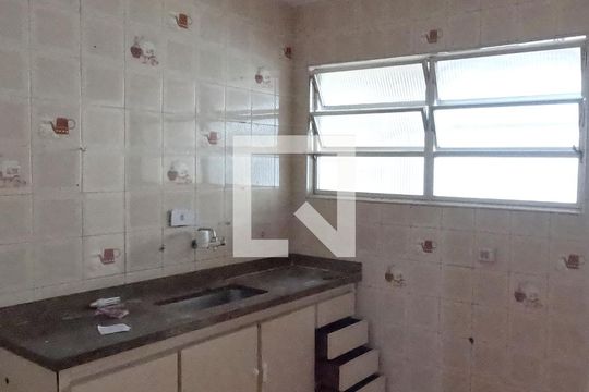 Cozinha de apartamento para alugar com 3 quartos, 132m² em Boqueirão, Santos