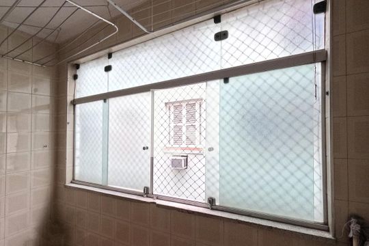 Área e Serviço de apartamento para alugar com 3 quartos, 132m² em Boqueirão, Santos