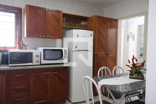 Cozinha de casa à venda com 2 quartos, 93m² em Operário, Novo Hamburgo