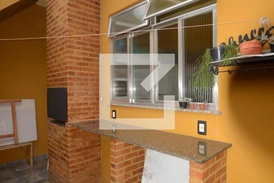 Quintal /Churrasqueira de casa à venda com 3 quartos, 240m² em Vila Kosmos, Rio de Janeiro