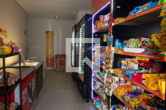 Área comum de apartamento à venda com 3 quartos, 90m² em Vila Sonia, São Paulo