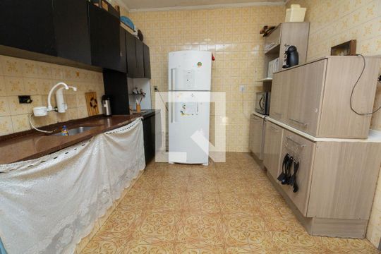 Cozinha de casa à venda com 2 quartos, 197m² em Vila Costa Melo, São Paulo