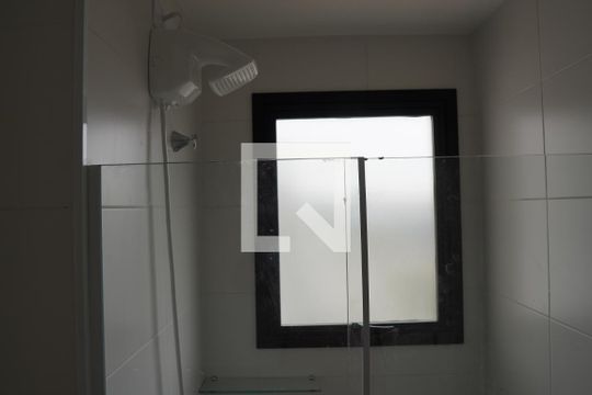 Banheiro da Suíte de kitnet/studio para alugar com 1 quarto, 24m² em Pinheiros, São Paulo