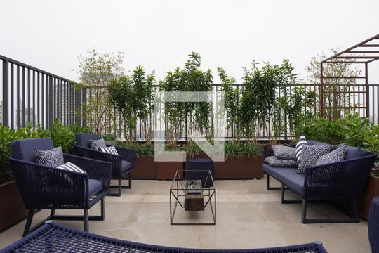 Área comum de kitnet/studio para alugar com 1 quarto, 24m² em Pinheiros, São Paulo