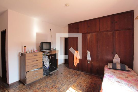Suite 1 de casa à venda com 5 quartos, 370m² em Santa Monica, Belo Horizonte