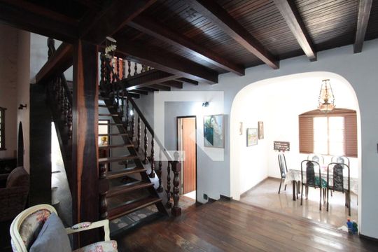 Sala de Estar 1 de casa à venda com 5 quartos, 370m² em Santa Monica, Belo Horizonte