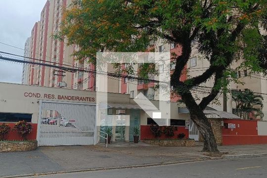 Fachada de apartamento para alugar com 3 quartos, 76m² em Vila Carlos de Campos, São Paulo