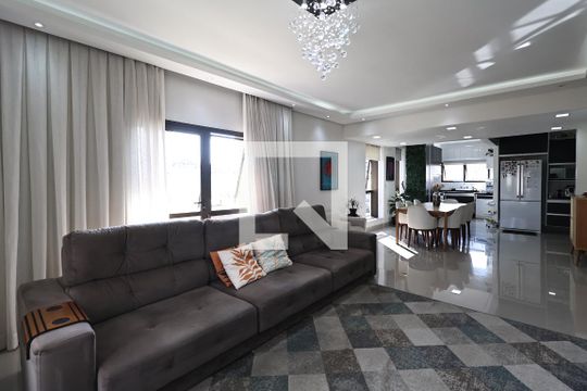 Sala de apartamento à venda com 4 quartos, 198m² em Vila Bastos, Santo André