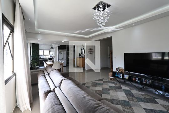 Sala de apartamento à venda com 4 quartos, 198m² em Vila Bastos, Santo André