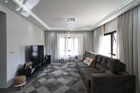 Sala de apartamento à venda com 4 quartos, 198m² em Vila Bastos, Santo André