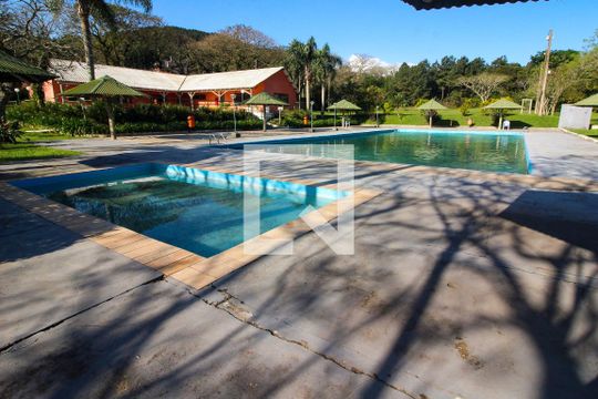 Área comum - Piscina de casa de condomínio à venda com 3 quartos, 111m² em Serraria, Porto Alegre