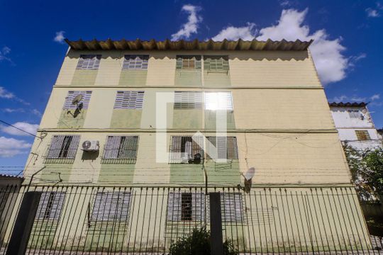 Fachada de apartamento à venda com 3 quartos, 90m² em Rubem Berta, Porto Alegre