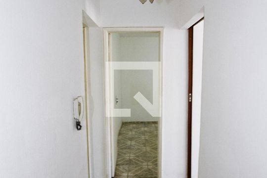 Corredor de casa à venda com 5 quartos, 250m² em Alto dos Pinheiros, Belo Horizonte