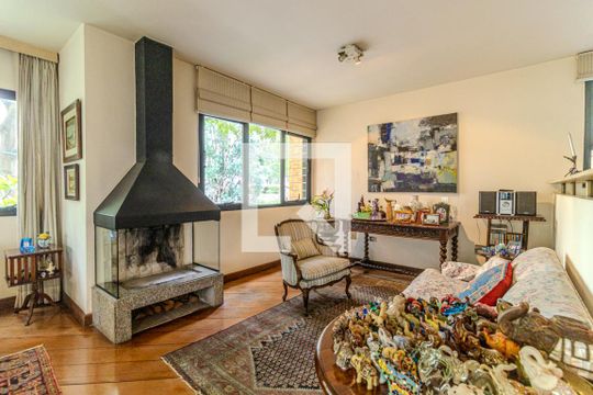 Sala de apartamento à venda com 3 quartos, 220m² em Higienópolis, São Paulo