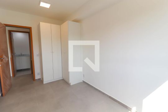 Quarto de apartamento à venda com 2 quartos, 69m² em Recanto Quarto Centenario, Jundiaí
