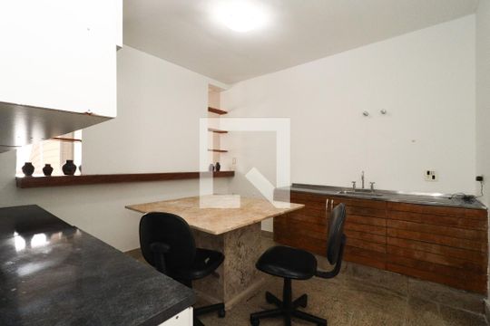 Cozinha de casa para alugar com 3 quartos, 190m² em Morumbi, São Paulo