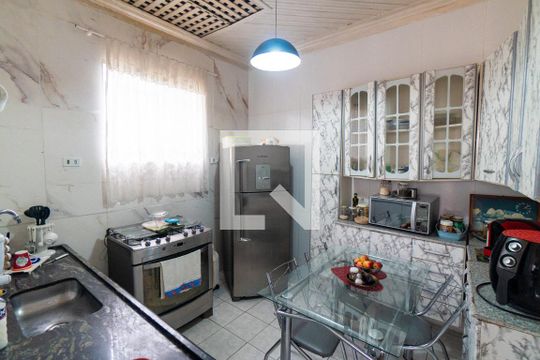 Cozinha de casa à venda com 1 quarto, 140m² em Vila da Saúde, São Paulo