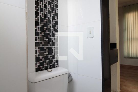 Banheiro Social de apartamento à venda com 2 quartos, 65m² em Jardim Guanabara, Belo Horizonte